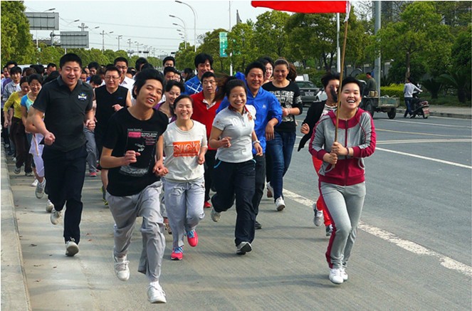 活力青春，與長跑同行！